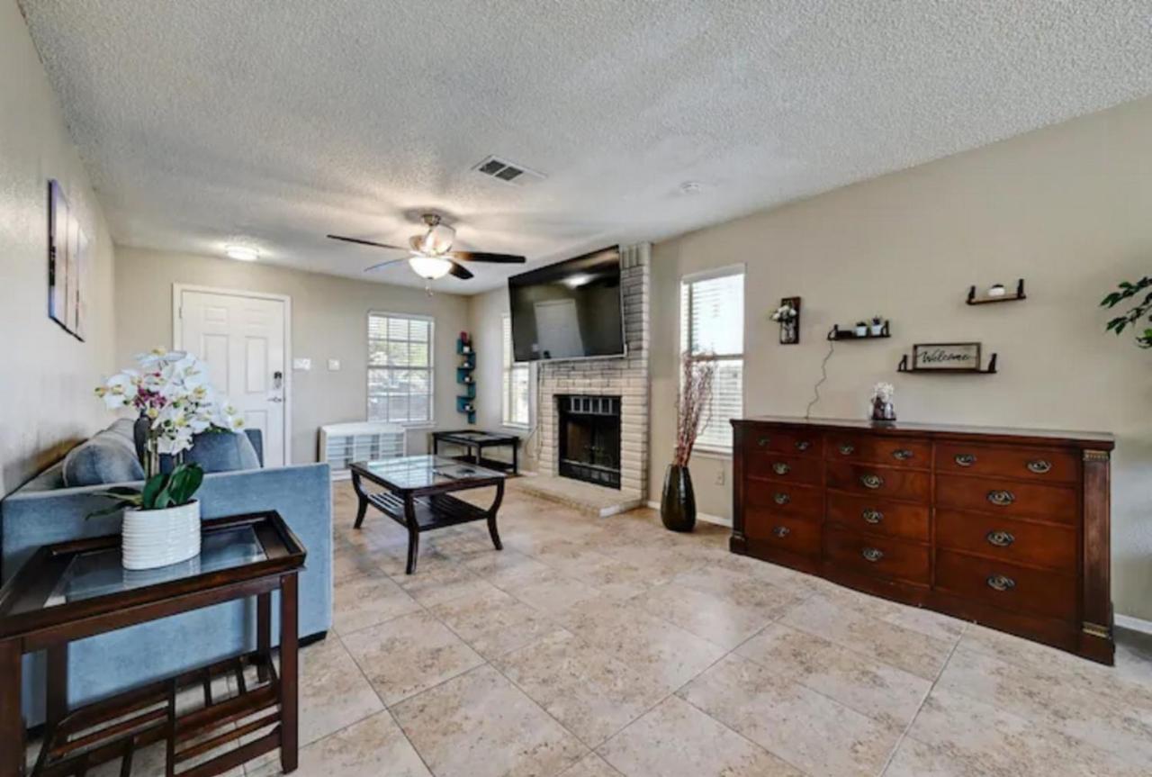 Pet Friendly Modern 3Br 25Ba Nearby Park &Trail - Smoke Villa Pflugerville Exterior photo